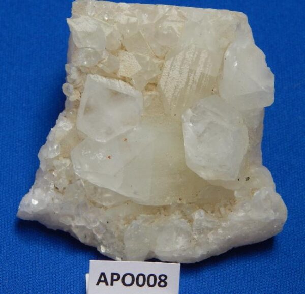 Apophylliet APO008